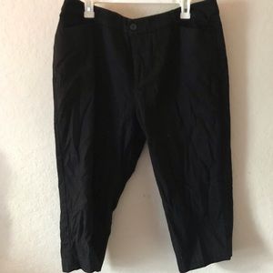 St.John’s Bay Capri Pants